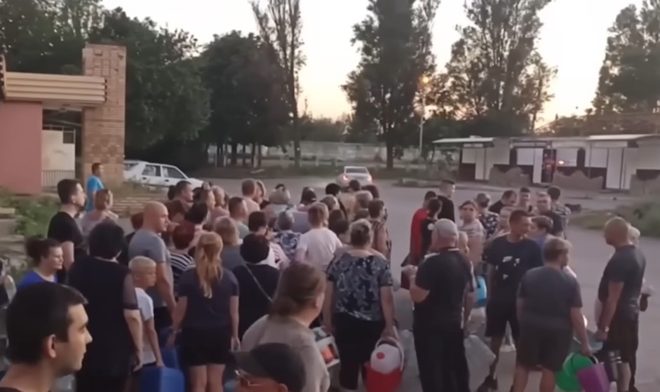 В окупованому Донецьку технічу воду дають раз на три дні: які причини 1
