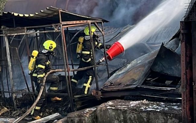 Вибух в Києві пролунав 6 липня - причина загоряння біля ТЕЦ-6 стала відома 1