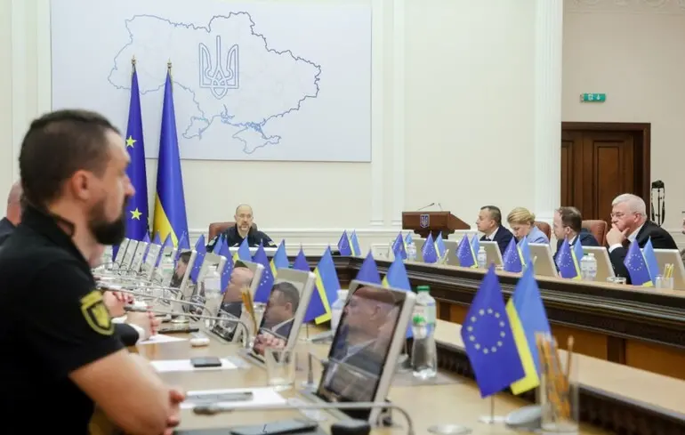 Відставка уряду Шмигаля - депутат назвав можливі терміни 1