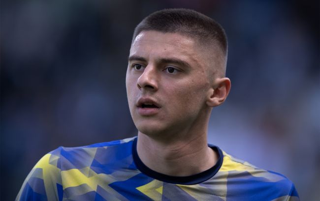 Віталій Миколенко змінив номер у "Евертоні" - тепер гратиме під 16-м 1