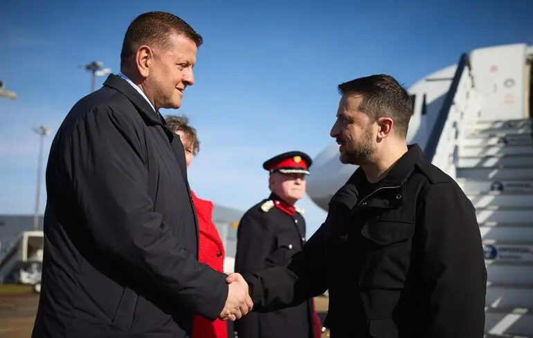 Зеленському довіряють менше за Залужного - кому українці довіряють найменше 1