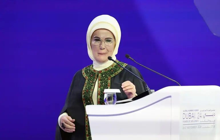 Дружина Ердогана закликає дружину Трампа захистити дітей у Газі 1