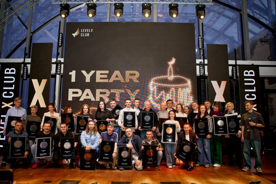 Кожен четвертий українець користується криптовалютою: як навчає Financial Freedom Academy. Спецпроєкт "Війна за незалежність. Боротьба триває" Новини 2