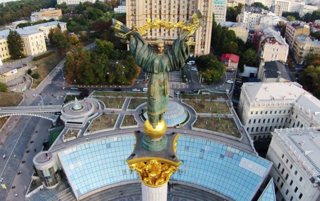 Незалежність України підтримують 82% громадян 1