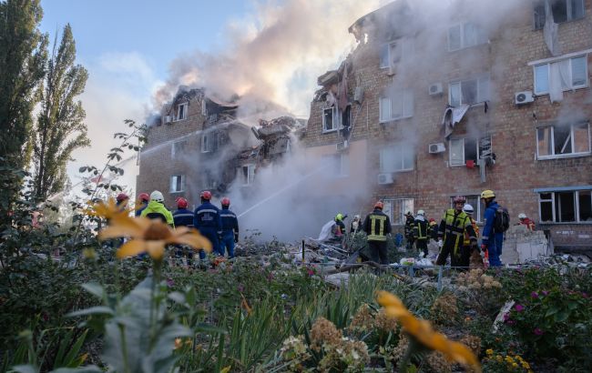 Обстріл Києва 28 серпня - що відомо про наслідки, фото та відео руйнувань з Дарниці 1