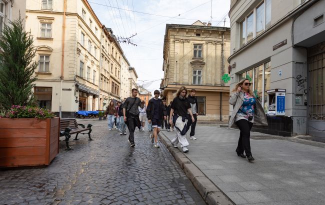 Погода в Україні і Києві на тиждень несе холодні ночі і спеку на півдні - прогноз 6