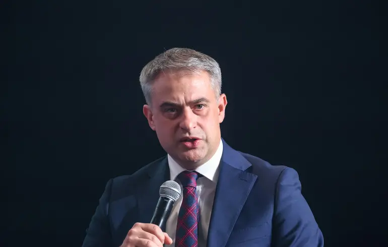 Польща не зможе платити за Starlink для України через вето Навроцького на закон про допомогу українцям — Гавковський 1