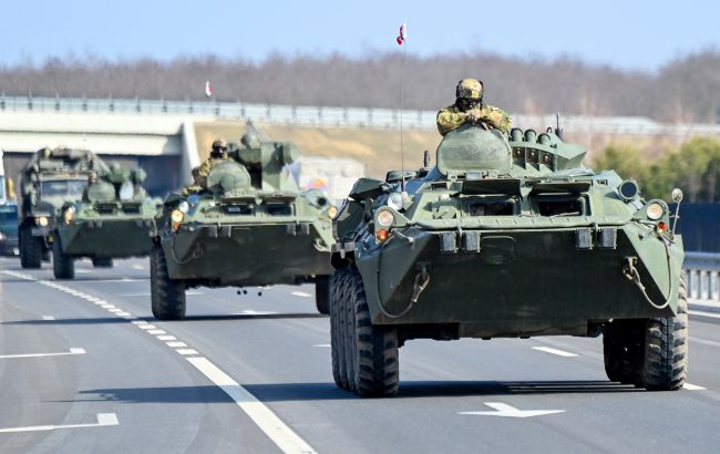 Польща попередила водіїв про колони військової техніки на дорогах - деталі 1