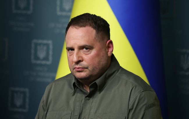 США не вимагають, щоб Україна віддала свої території Росії, заявив Єрмак 1