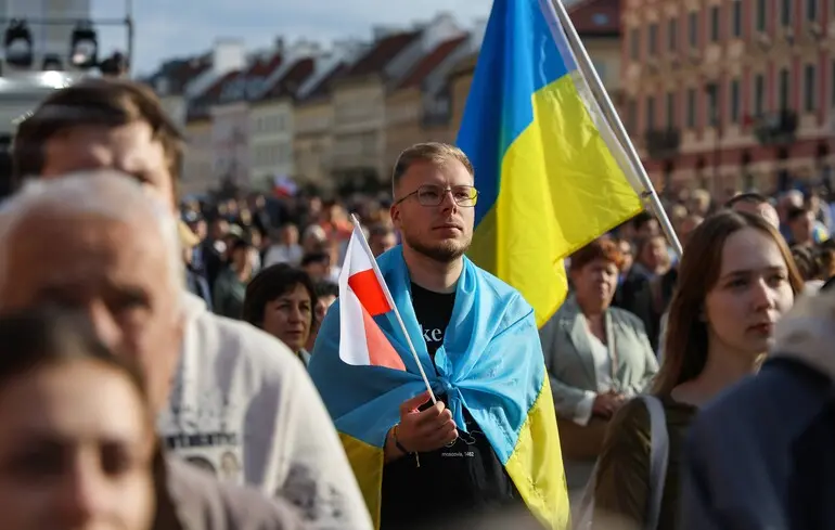Статус українців в Польщі – посольство роз’яснило ситуацію із вето закону про допомогу українцям 1
