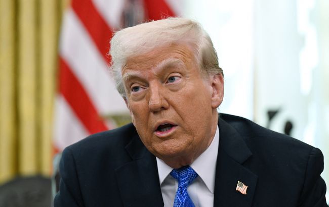 Трамп проводить розмову із Зеленським та європейськими лідерами 13 серпня, пише Axios 1
