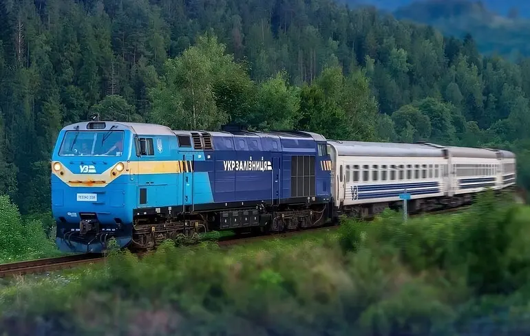Укрзалізниця змінила графік потягів на осінь 1