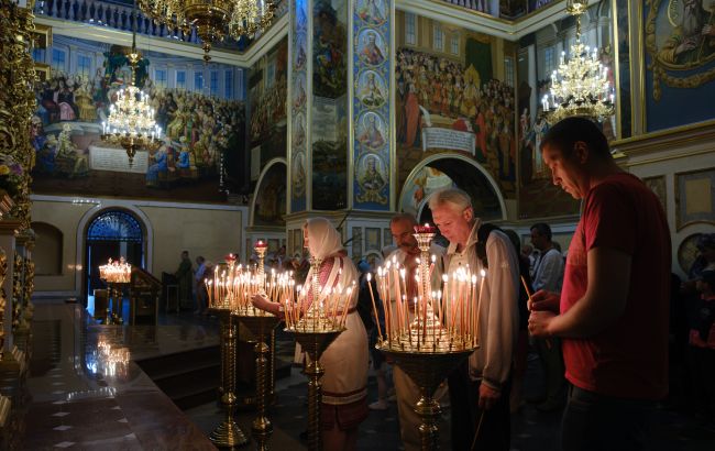 Успіння Пресвятої Богородиці 2025 ПЦУ відзначає завтра - яке церковне свято 15 серпня, значення 1