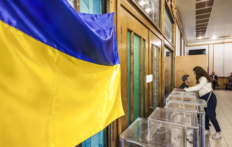 Вибори після війни - За яких кандидатів голосуватимуть українці та хто зможе перемогти - новини України 1