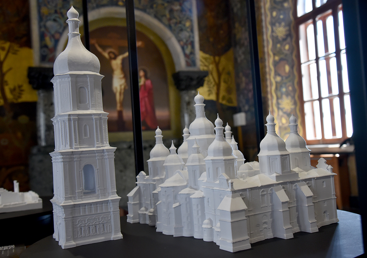 Виставка «Україна в мініатюрі» - у Лаврі представили 3D-моделі культурної спадщини України - фото 57