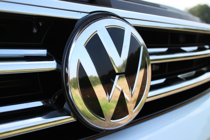 Volkswagen коригує стратегію: відмовляється від повного переходу на електромобілі задля нового зростання 1