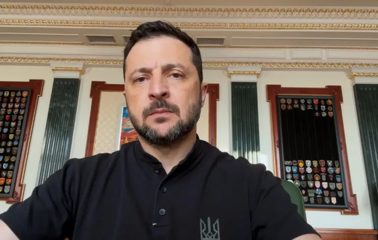 Зеленський вимагає включити ЄС в мирні перемовини з РФ - відео 1