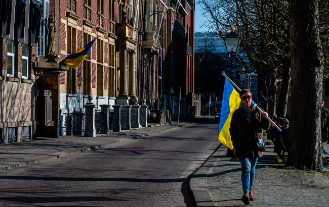 Біженці в Нідерландах заповнили усі притулки - влада б'є на сполох 1