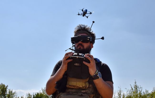 Маркетплейс зброї DOT Chain Defence дає військовим ЗСУ закупляти різні дрони на фронт - як працює 1