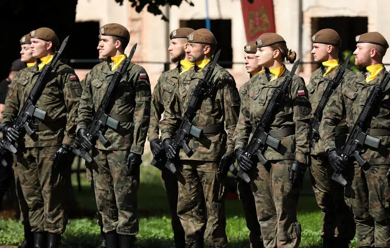Російські дрони в Польщі - як реагують поляки 1