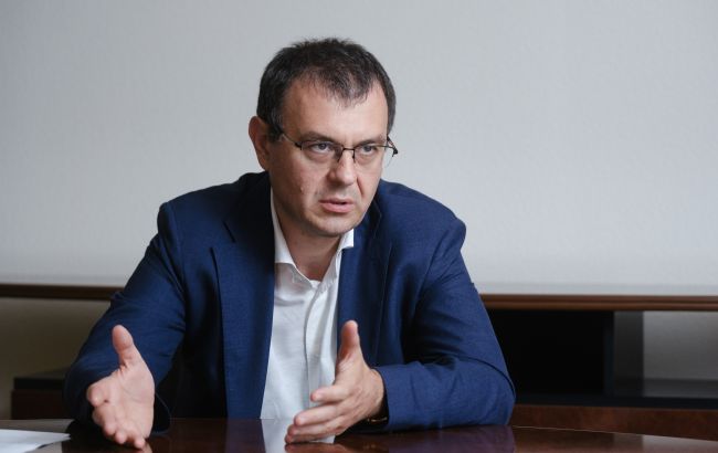 Уряд хоче роздавати гроші в умовах війни, заявив Гетманцев 1