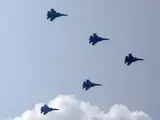 Військовий парад у Пекіні - Яке новітнє озброєння показав лідер Китаю - фото - відео Військовий парад у Пекіні - Яке новітнє озброєння показав лідер Китаю - фото - відео 48