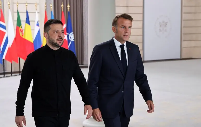 Зеленський і Трамп обговорили тиск на Росію та зміцнення ППО України - відео 1