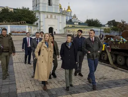 Британська принцеса Анна відвідала  Київ – причини – фото 7