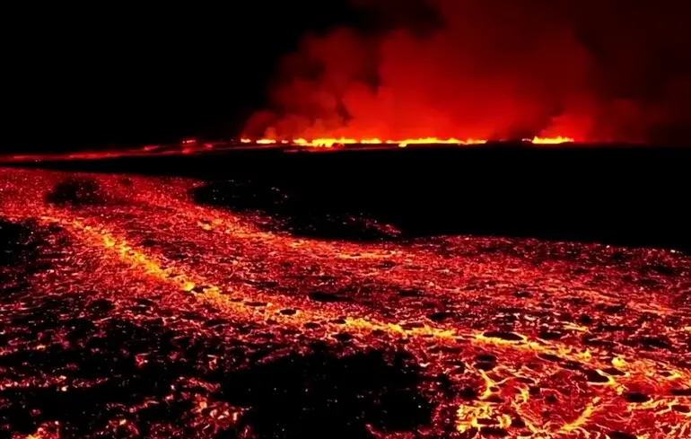 Флегрейські поля можуть прокинутися - під вулканом знайшли кільцевий розлом і тисячі землетрусів 1