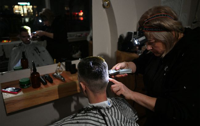 Графіки відключення світла 31 жовтня - як вимикатимуть електроенергію у різних регіонах Графіки відключення світла 31 жовтня - як вимикатимуть електроенергію у різних регіонах 11