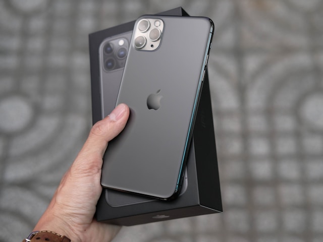 iPhone 11 Pro Max став вінтажним - що ще у списку 5
