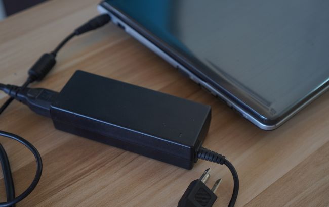 Як заряджати ноутбук правильно і продовжити термін служби батареї Як заряджати ноутбук правильно і продовжити термін служби батареї 4