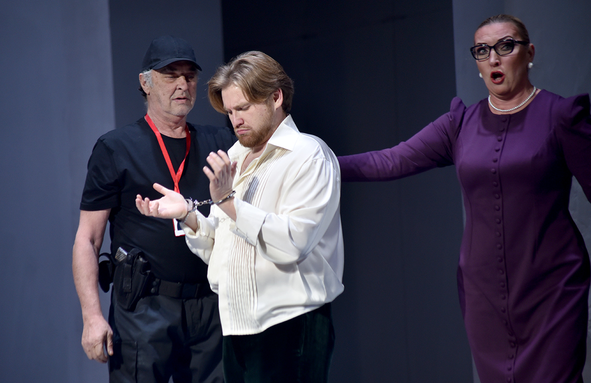 Казки Гофмана - Нацопера презентує сучасну постановку класичної опери Казки Гофмана - Нацопера презентує сучасну постановку класичної опери 19