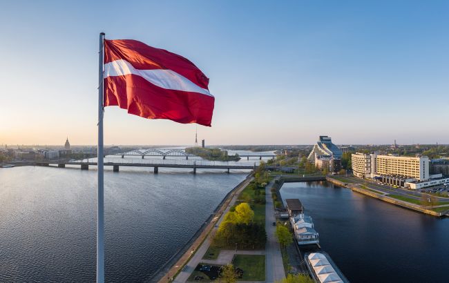 Латвія не відкриватиме небо біля кордону з Білоруссю та Росією 1