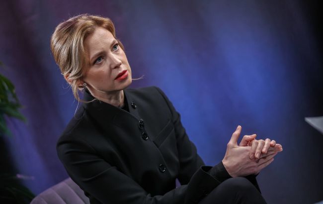 Наталія Поклонська змінила ім'я на Радведу через острах замахів Наталія Поклонська змінила ім'я на Радведу через острах замахів 1