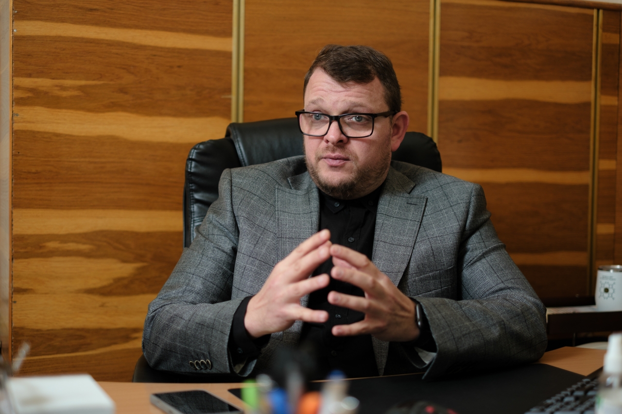 Олег Сербін в інтерв'ю РБК-Україна про роботу бібліотек і російськомовні книги Олег Сербін в інтерв'ю РБК-Україна про роботу бібліотек і російськомовні книги 47
