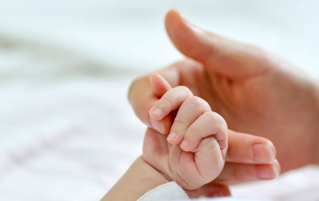 Олена Білозерська народила первістка у 46 років - дитину назвала Павлусем, фото 1