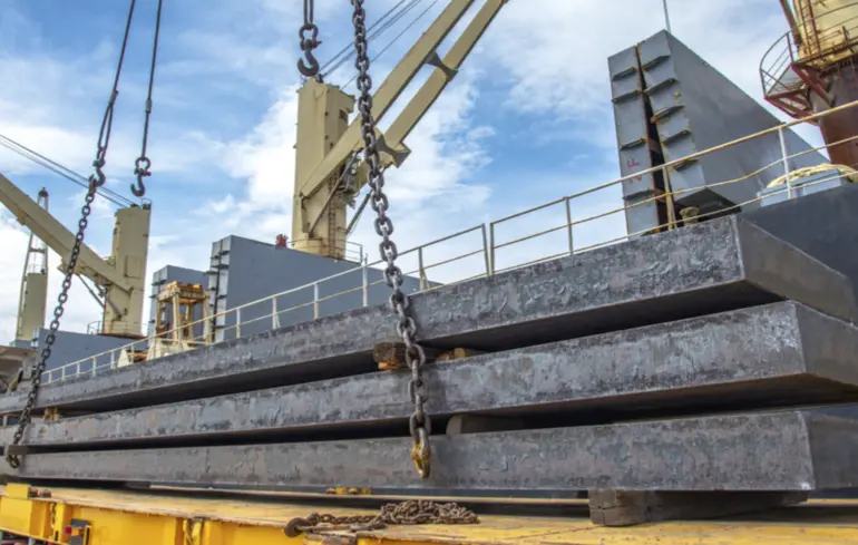 Перевалка портів Росії суттєво скоротилась - відʼємні показники майже у всії 1