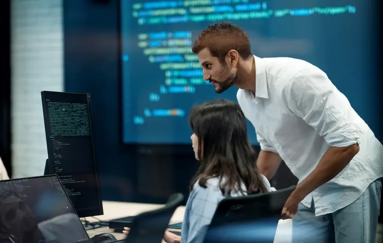 П’ять високооплачуваних професій, які не замінить штучний інтелект - Forbes виокремив найкращі сфери діяльності - новини технологій П’ять високооплачуваних професій, які не замінить штучний інтелект - Forbes виокремив найкращі сфери діяльності - новини технологій 1