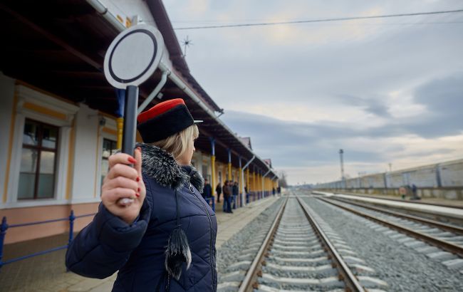Поїзд Кременчук Ромодан Гадяч буде їхати до станції Веселий Поділ - коли змінять маршрут, УЗ Поїзд Кременчук Ромодан Гадяч буде їхати до станції Веселий Поділ - коли змінять маршрут, УЗ 1