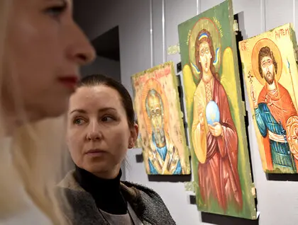 «Позивний: Художник» - київські митці показали війну в артоб’єктах - фото 32