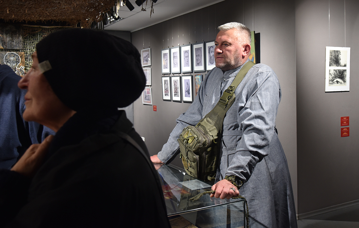 «Позивний: Художник» - київські митці показали війну в артоб’єктах - фото 49