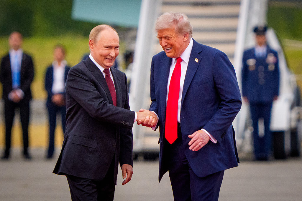 Трамп може погрожувати Путіну новими ударами України по НПЗ, - політексперт 1
