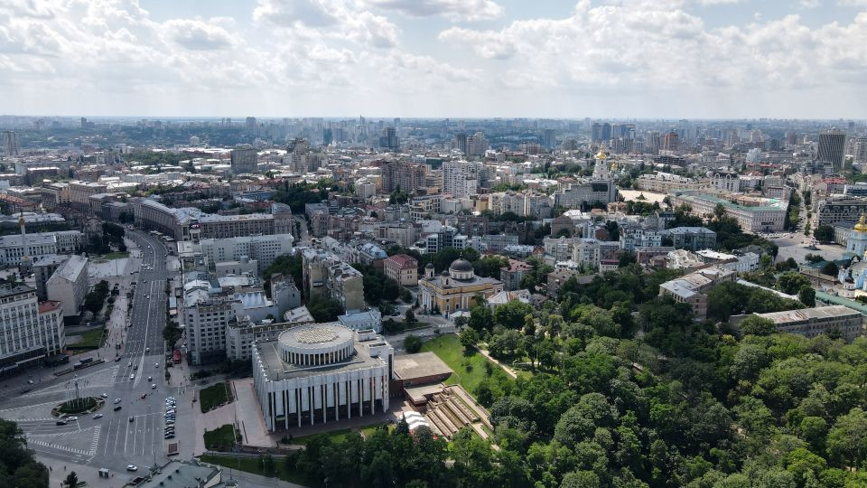 У Києві за рік стало менше житла, за яке платять податок на розкіш 1