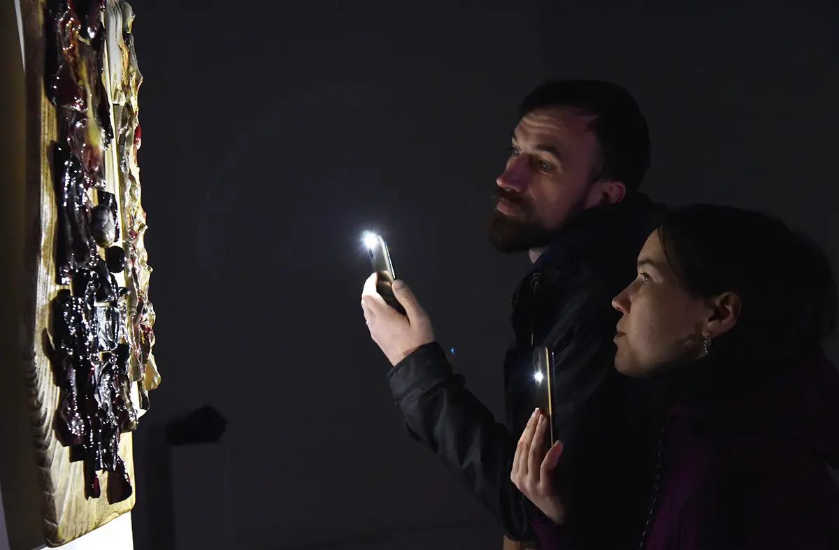 У київському Будинку художника відкрилася ювілейна виставка Сучасне мистецтво вогню 49