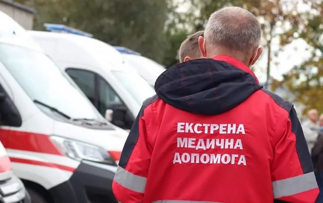 Зарплати лікарів і медиків екстреної допомоги у зоні бойових дій 2025 зросли - в яких областях 1