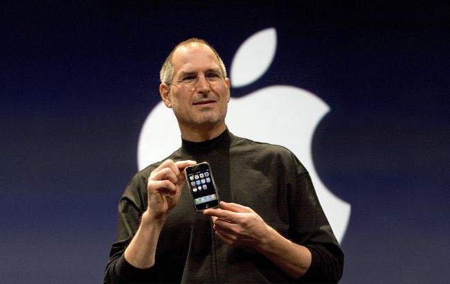 Apple оновлює лінійку iPhone і відходить від стратегії Стіва Джобса 1