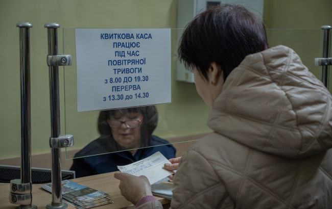 Чи здорожчають квитки на потяги - що кажуть в Укрзалізниці Чи здорожчають квитки на потяги - що кажуть в Укрзалізниці 1