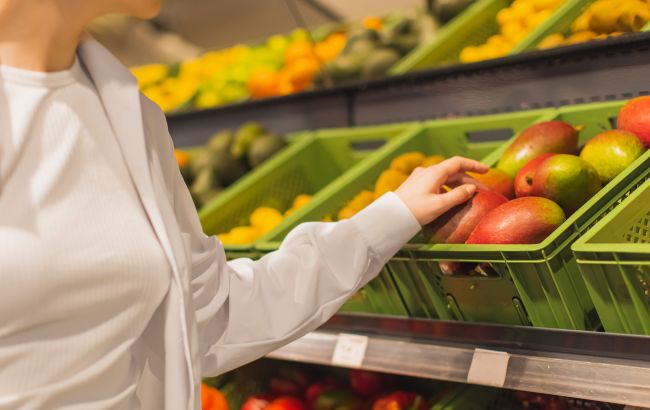 Ціна манго в Україні поштучно висока через імпорт і невеликі партії - з яких країн привозять фрукт 1