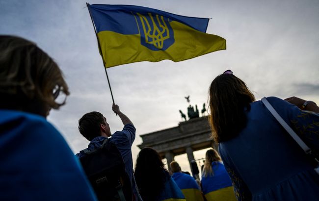 Допомога біженцям із України в Європі - найбільше грошей виділили Німеччина, Польща та Чехія 1